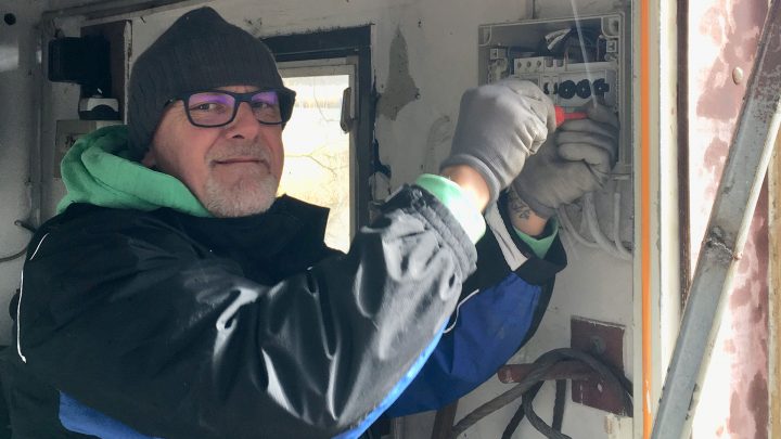 Und an der Verteilung der Windenanlage sogar einigermaßen windgeschützt