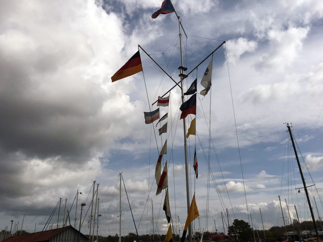 Unser Vereinsstander weht noch ...