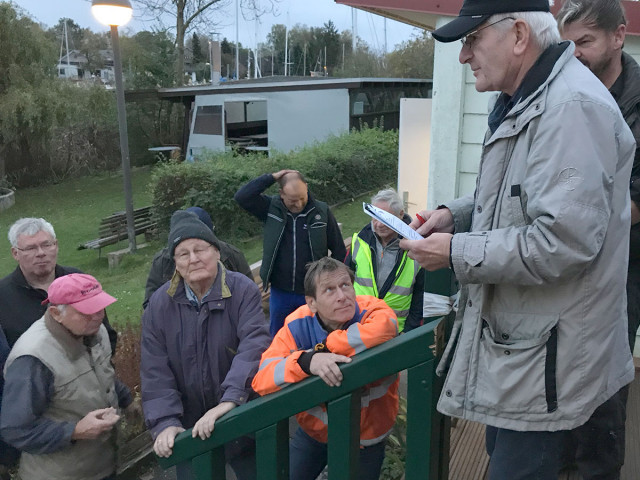 Unser Vorstand sagt wie immer wo's langgeht ...