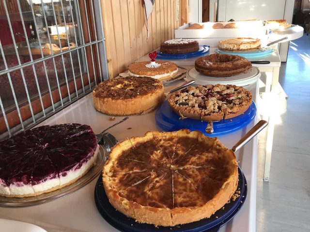 Lecker: Das Kuchenbuffet am Nachmittag