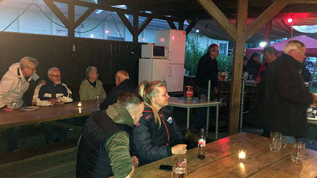 Gemeinsam feiern mit Abstand ...